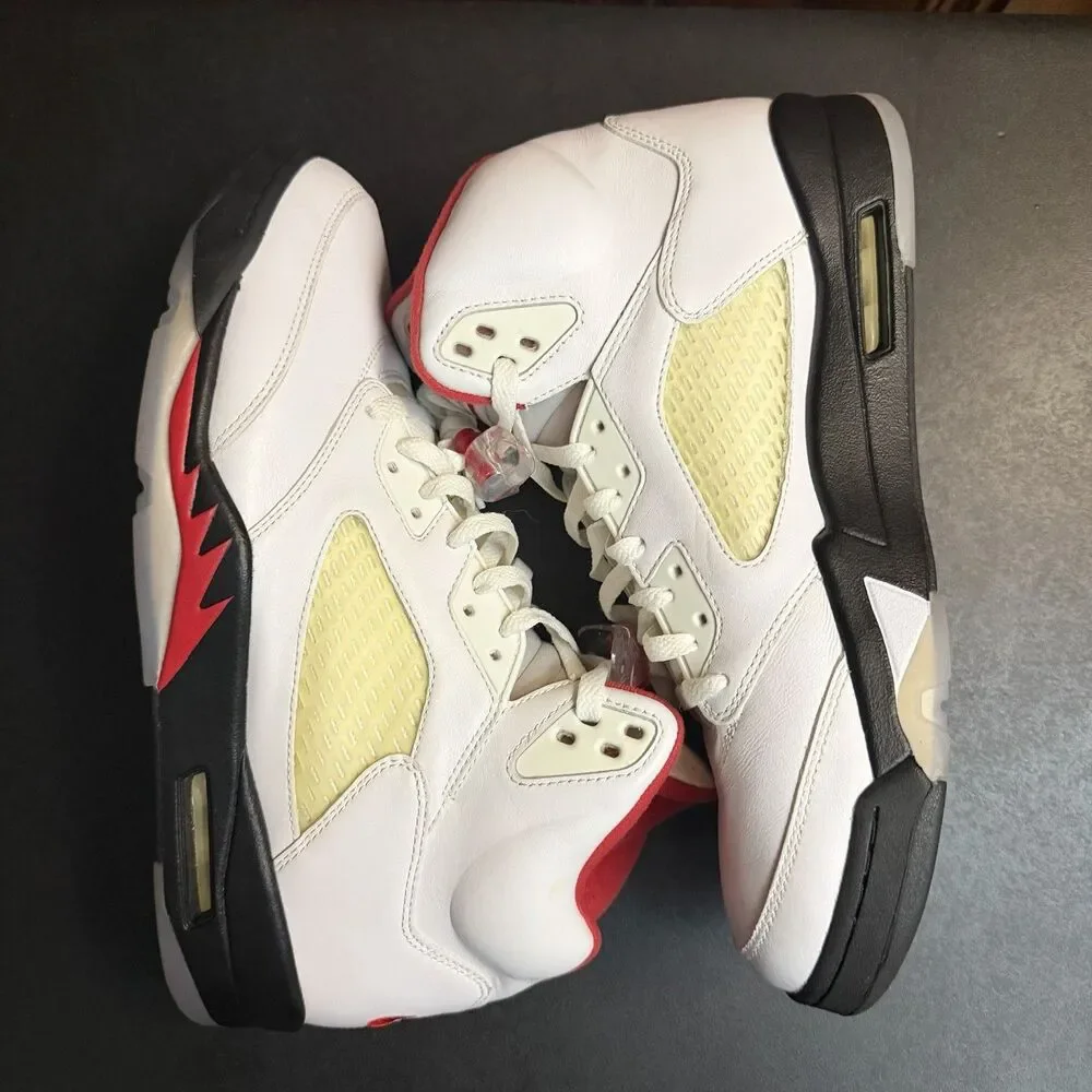 Air Jordan 5 Retro OG Fire Red Silver Tongue DA1911-102 Men’s Size 12 USED